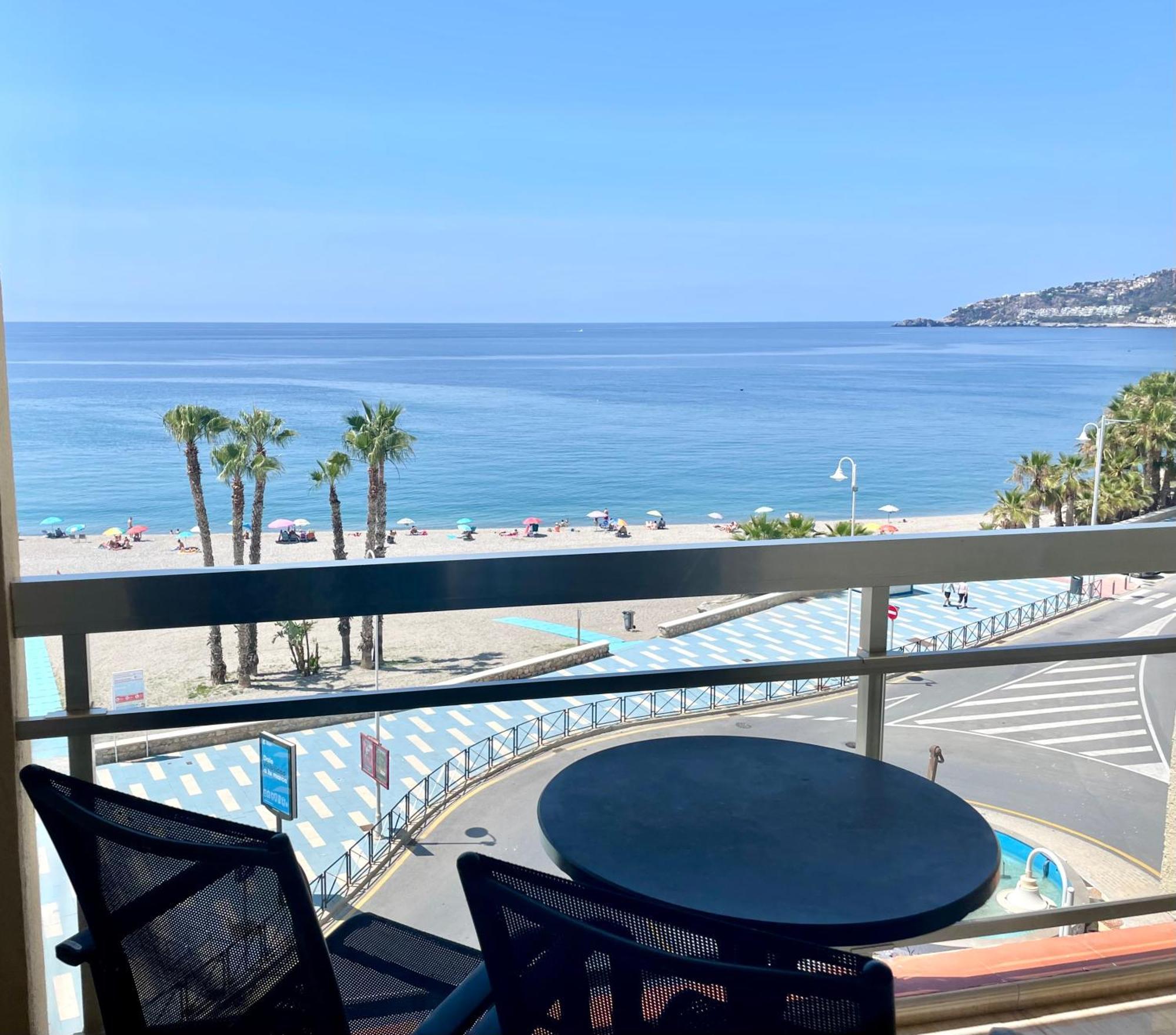 Apartahotel Chinasol Con Parking Y Desayuno Almuñécar Buitenkant foto